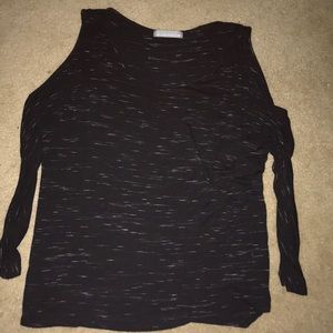Cute open shoulder shirt!